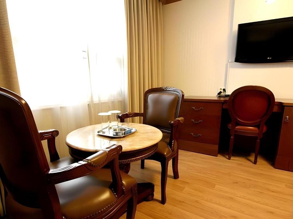 Hotel Olympic Changwon Exterior foto